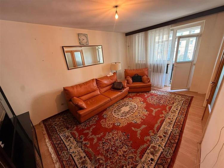 Apartament 3 camere, 68 mp, mobilat, Doamna Ghica, etaj 7, bloc 1975