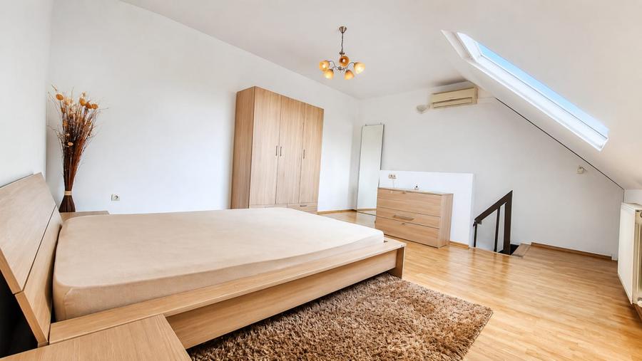 Apartamentul care îți oferă mai mult decât 47 mp – două niveluri, decomandat