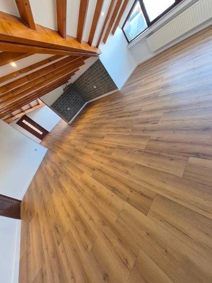Vând apartament 4 camere în Bistrița