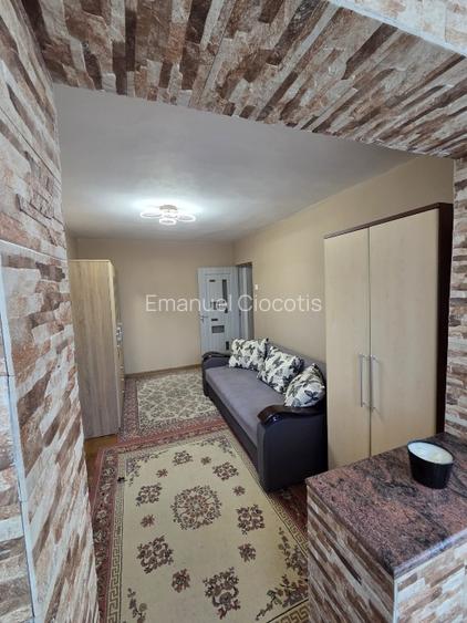Apartament cu 2 camere de închiriat  - 4