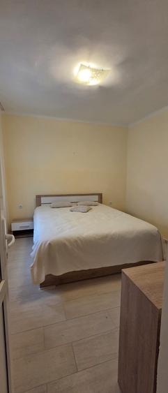 Apartament 3 camere, 15 Noiembrie, parter la casa, renovat, 80 mp, parcare!