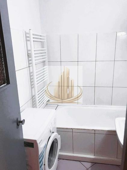 Apartament cu 2 camere decomandat etaj 2 Lipovei