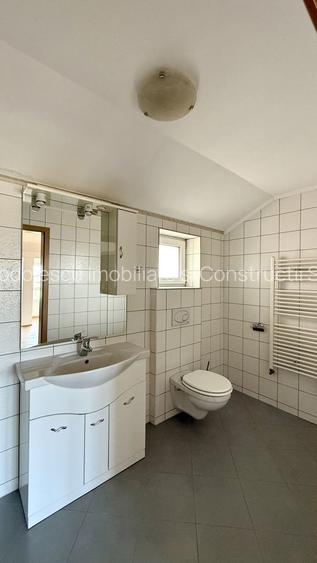 APARTAMENT DECOMANDAT, SPATIOS CU O POZITIONARE EXCELENTA - 16