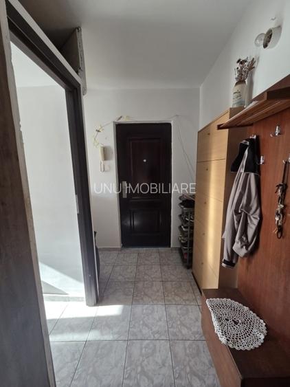 Etaj 3 - Apartament 3 camere - model spatios - Alexandru - Zimbru - 11