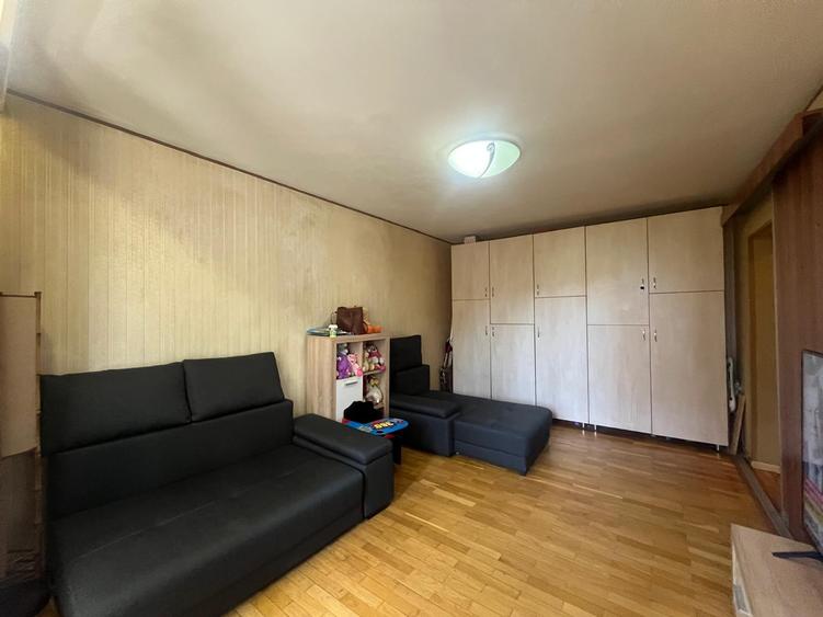 Vanzare apartament 3 camere Calea Ferentari