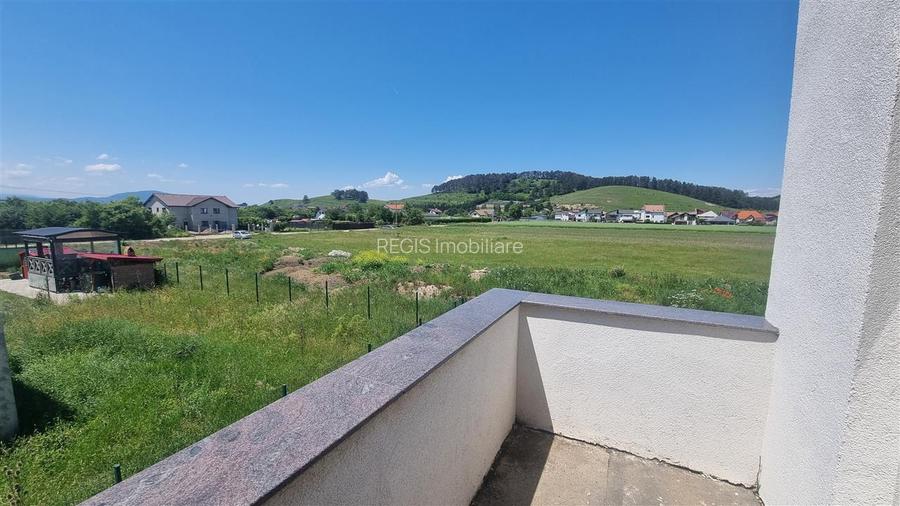 Vila moderna de 5 camere zona Sanpetru Brasov - 7