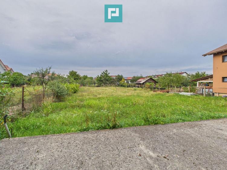 Casă cu 5 camere în Remetea Mare