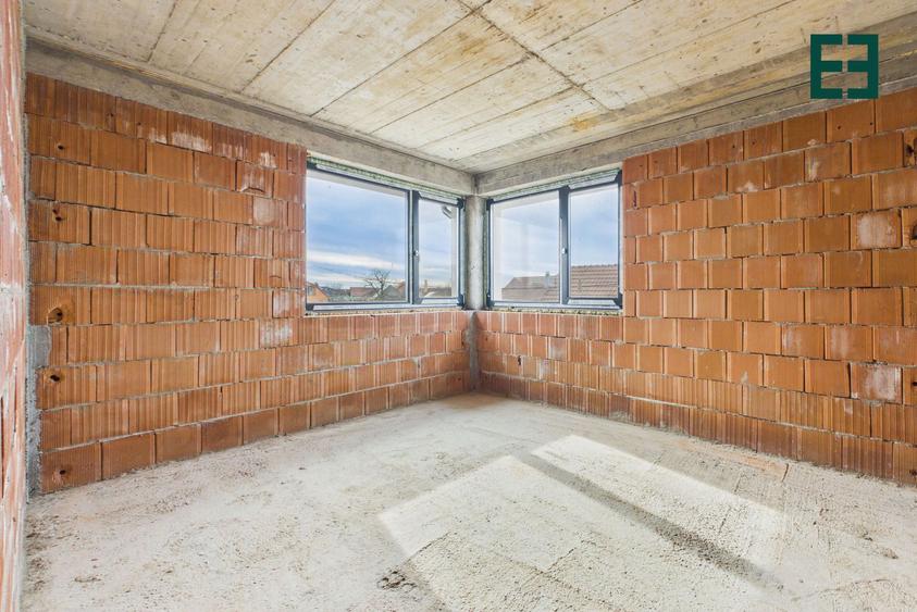 Casă nouă cu 4 camere și teren de 445 mp - Vladimirescu - Arad