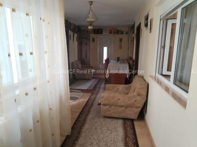 NEGRU VODA(cod04)-Casa 5 camere- Central - 10
