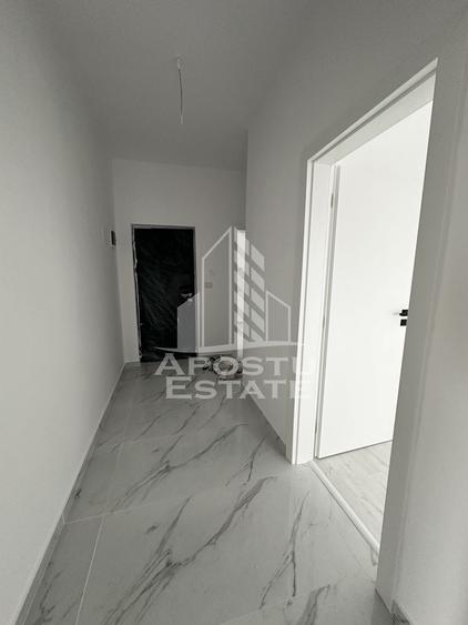 Apartament cu 2 camere, decomandat, etaj intermediar, zona Cl. Urseni