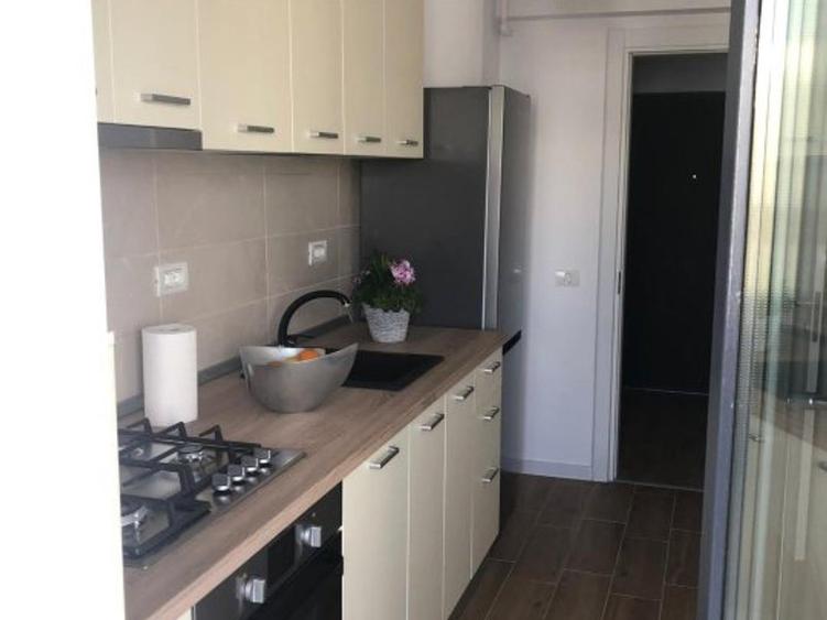 Inchiriere Apartament 2 Camere Decomandat-Militari Residence