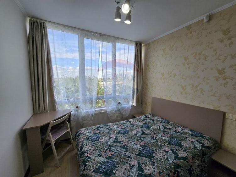 Apartament cu 3 camere de închiriat în ARED UTA