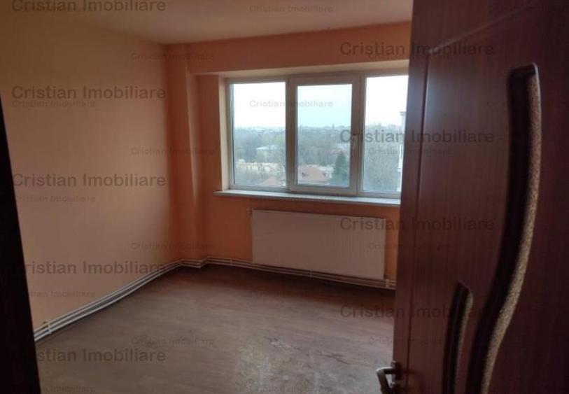 Apartament 4 camere DECOMANDAT , zona Viziru 3