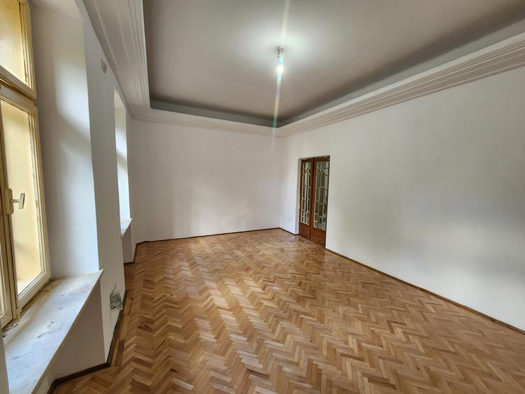 Apartament 3 camere decomandat Unirii - Horoscop 8 minute metrou