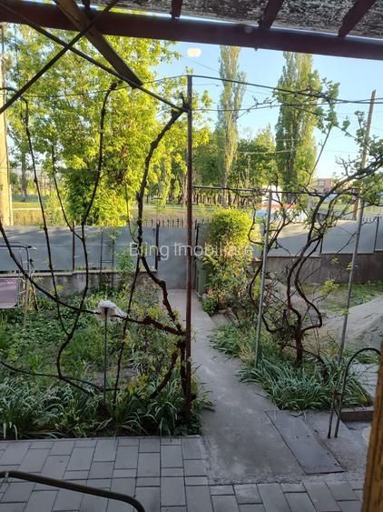 Spațiu birouri, 7 camere, curte, garaj, panouri fotovoltaice, Parcul Armătura - 7