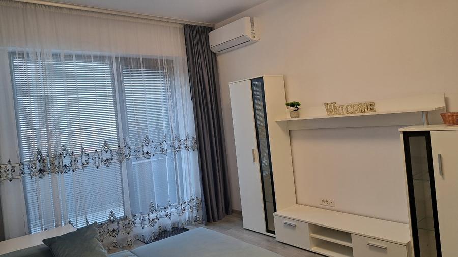 Apartament 1 camera Titan