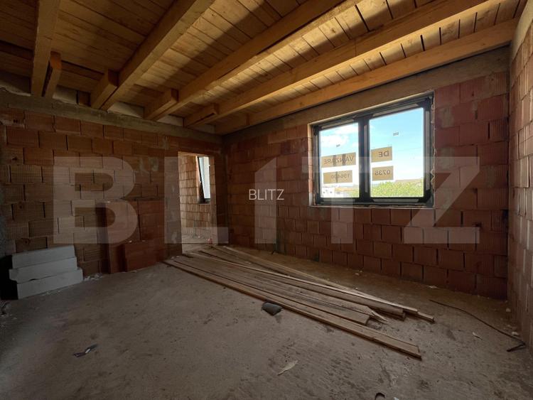 Casă nouă cu design modern, 4 camere cu potențial imens de personalizare - 11