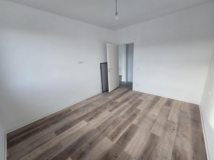 Finisat la cheie. Disponibil imediat. Boxa. La asfalt.