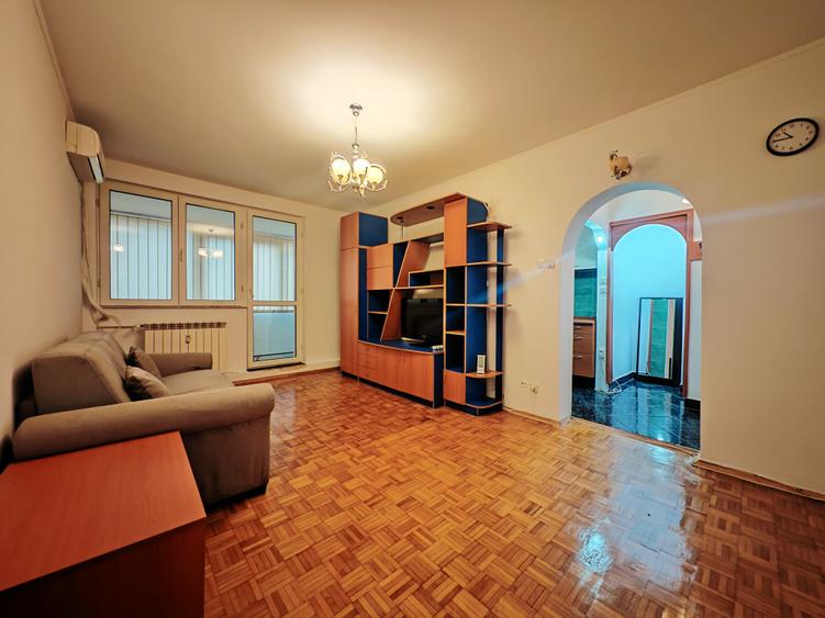 Parcul Gheorghe Patrascu | Metrou Piata Muncii, parter cu balcon, bloc anvelopat