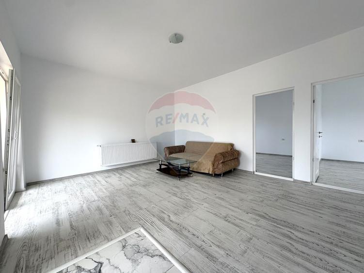 Casă cu 3 camere Valu lui Traian