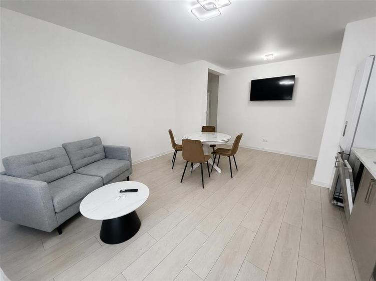 Apartament modern 3 camere balcon si parcare Doamna Stanca