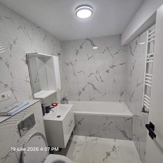 GARSONIERĂ CU BALCON VEDERE PISCINA| 81 RESIDENCE | 360 €