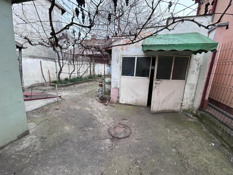 Casa 3 camere zona Centrala