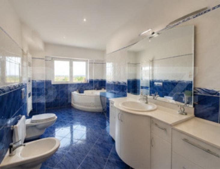 Apartament de vanzare, 127 mp – Zona Parcului, Făgăraș