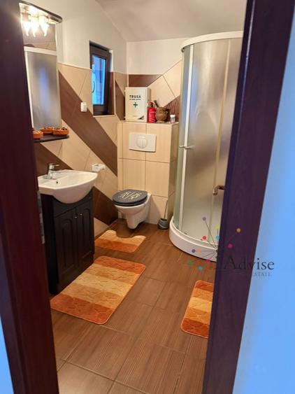 Birou 70 mp cu balcon generos | Zona centrală