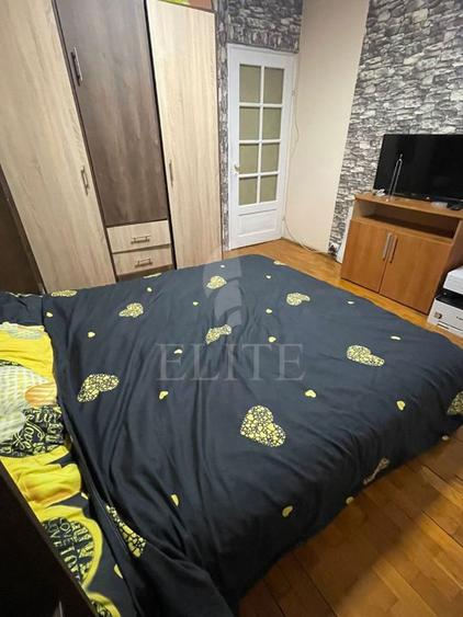 Apartament 3 camere în zona Facultatea de Medicina