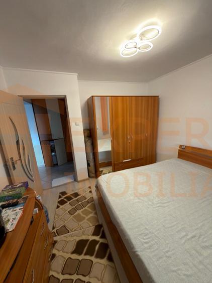 Apartament 2 camere de vânzare în zona CET – etaj intermediar