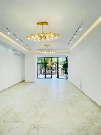 Spatiu comercial 250 mp, parter + et. 1, prima inchiriere, terasa,zona Colentina
