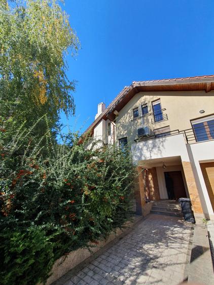 Vila S+P+1+M 650mp Paradisul Verde libera Vezi VIDEO
