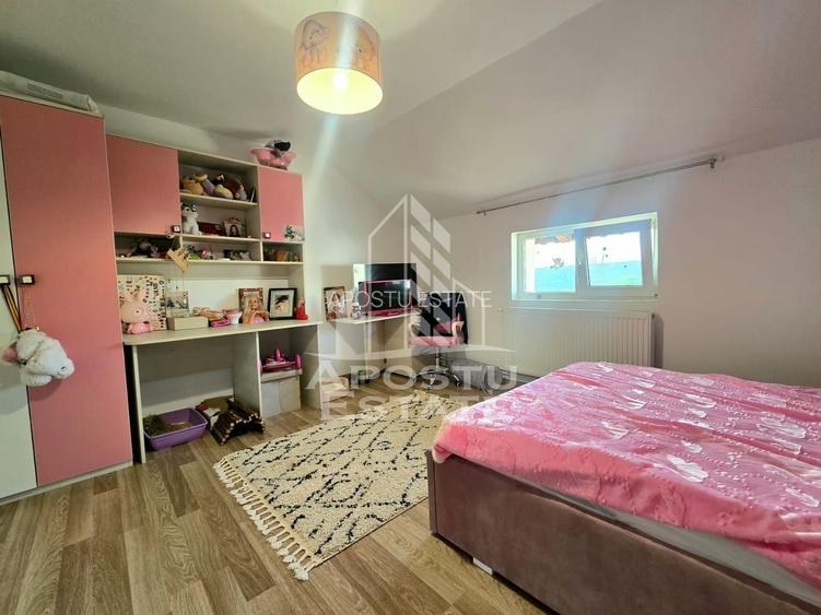 Casa individuala de vanzare, vatra satului Sag, teren de 1.800 mp, mobilata - 12