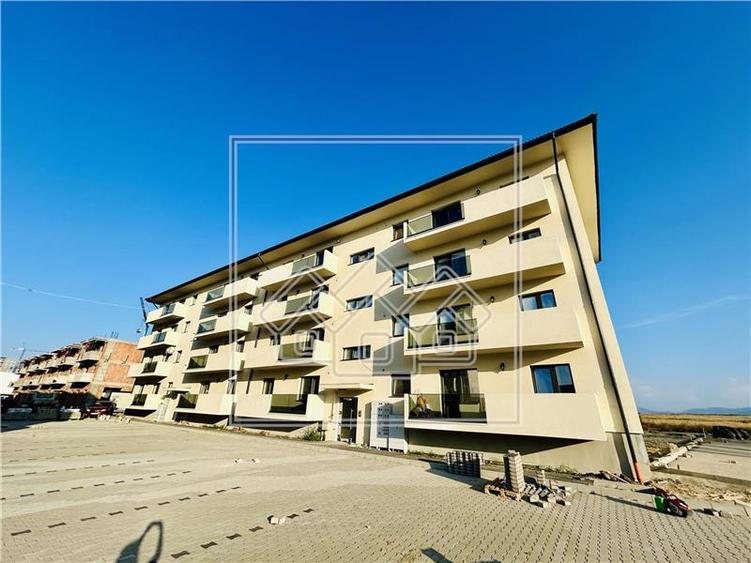 Apart. 3 camere si balcon, 61.2mp utili, predare la alb, Doamna Stanca