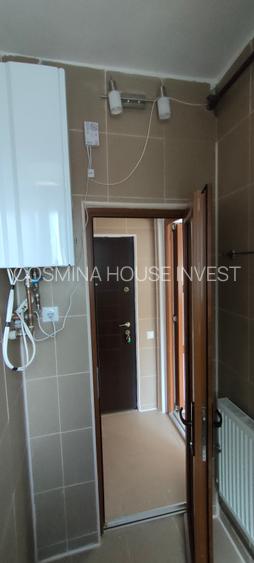 Centru,se vinde apartament decomanadat cu doua camere, pret55000euro - 11