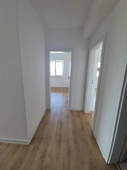 Apartament 3 camere nou - Calea Surii Mici