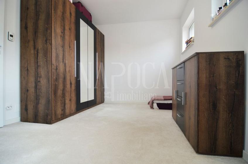Casa 5 camere de vanzare in Floresti