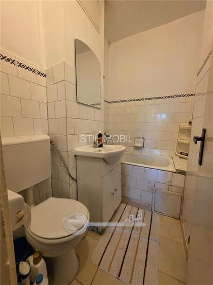 Apartament 3 camere - Sos Nationala - Et 2 - 85.000E - 9