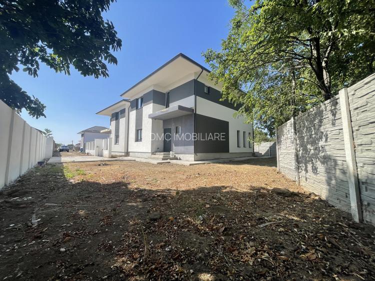Domnești, vila individuala, 4 camere, suprafață 140mp, teren 400mp, utilitati - 6