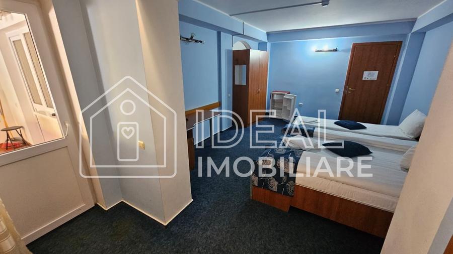 Complex turistic complet funcțional | Piscină, restaurant, 1.800 m