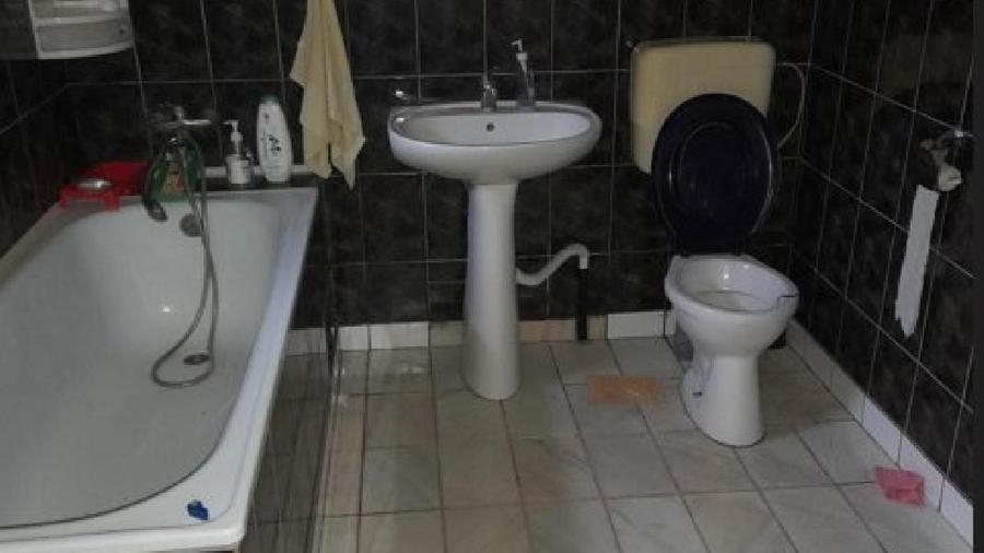 CASA P+M 204 mp  si TEREN 436 mp - GOLESTI, ARGES