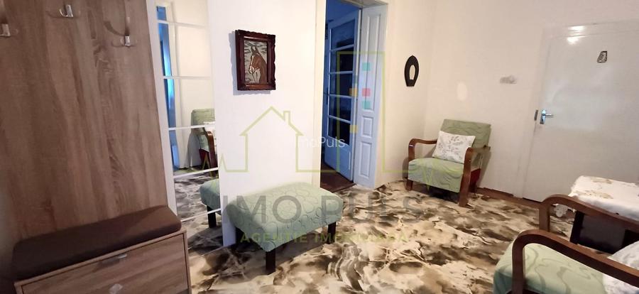 Casa individuala. Mijloace de transport. Toate utilitatile. Renovata recent. - 10