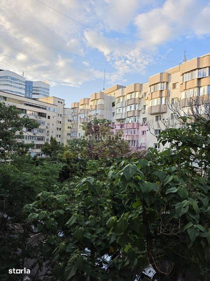 Garsonieră, metrou Piata Muncii, 42 mp utili, etaj 4/8 - 12