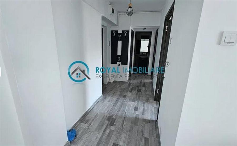 Royal Imobiliare - Vanzare apartament 2 camere, zona Ultracentral