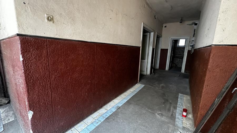 Vanzare Casa P+M Ampoi 3 Garaj 320 mp Teren Imprejmuita la asfalt Pozitie Firma