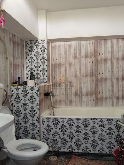 Apartament 4 camere, 101 mp, constructie 1982, Oltenitei - LIDL