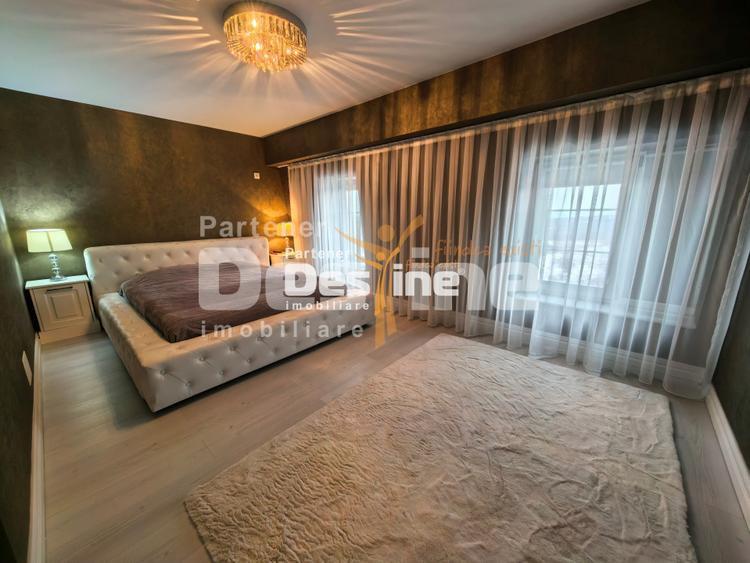 Duplex model Britanic cu 7 camere 160 mp D+P+1+M mobilat și utilat modern Copou