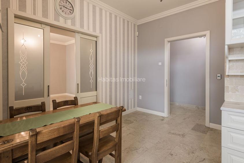 Proprietate in vila cu 2 familii, 4 camere, garaj, finisaje moderne - 13