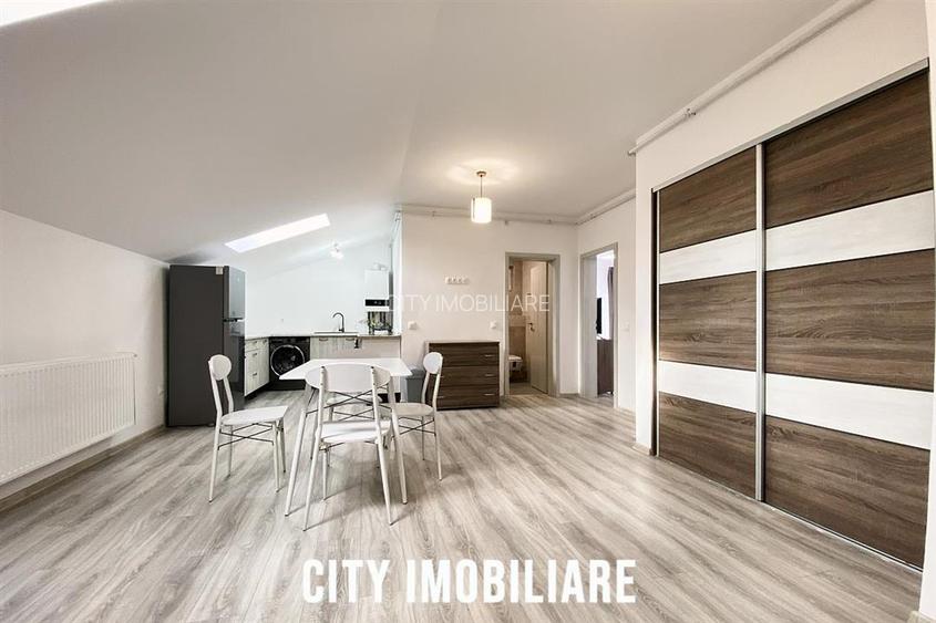 Apartament 3 camere, 2 dormitoare, bloc nou, parcare,  str. Colinei - 2